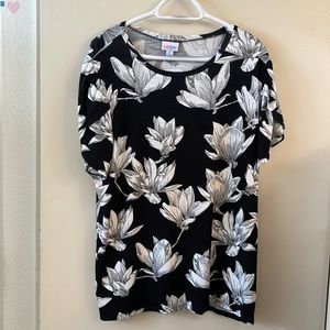 Xl Lularoe Olive with tags